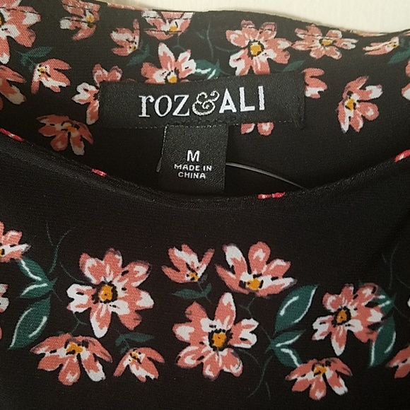 Roz & Ali Navy Floral Dress - Picture 5 of 5